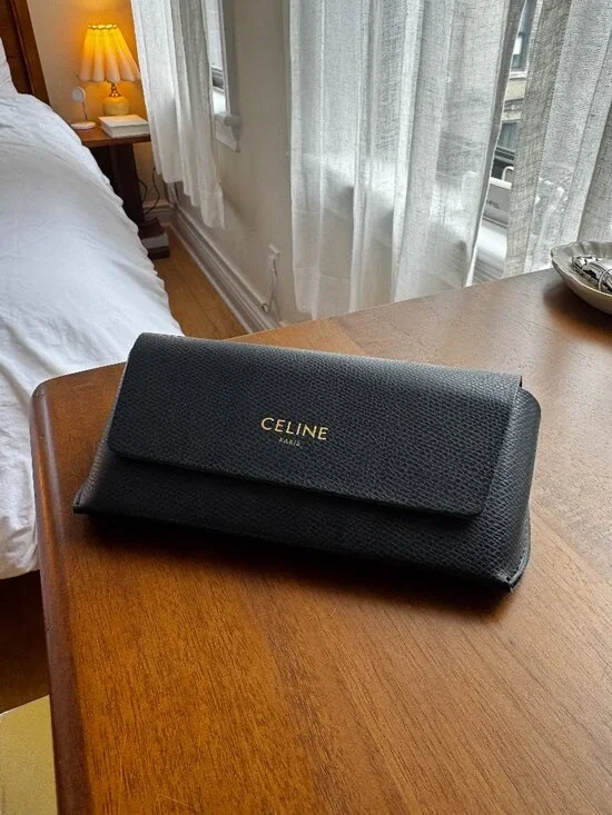 Celine Triomphe Sunglasses (Oval) in Black - Picture 4 of 8